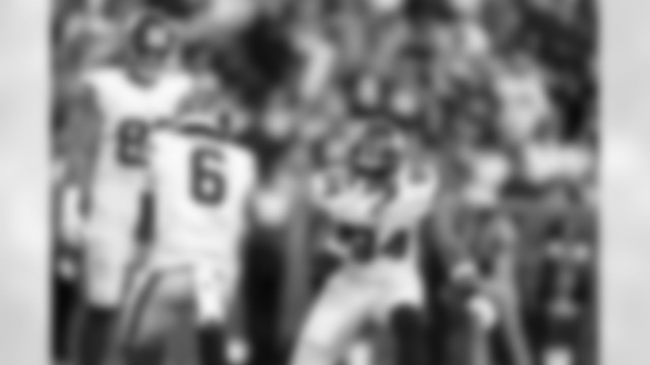 TE Theo Johnson (84)
