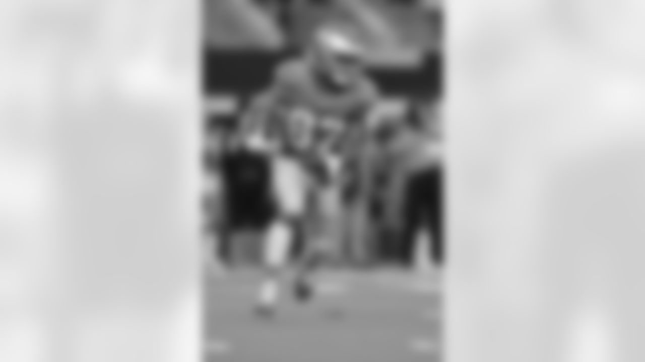 WR Xavier Gipson - Practice Squad Exception (December 12)