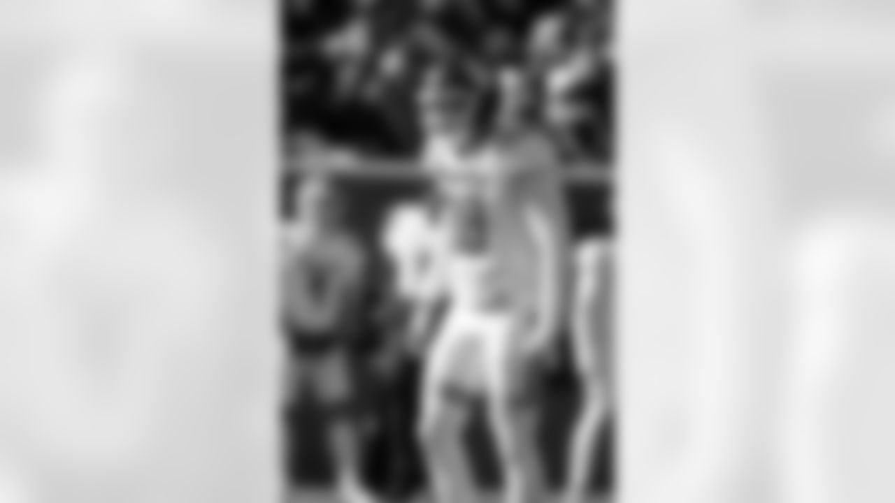 American Team linebacker Owen Heinecke (38), of Oklahoma, during the first half of the Senior Bowl NCAA college football game Saturday, Jan. 31, 2026, in Mobile, Ala. (AP Photo/Butch Dill)