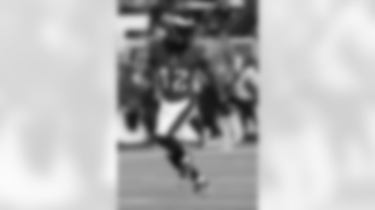 Philadelphia Eagles safety K'Von Wallace (42) in action during the NFL football game against the Washington Commanders, Monday, Nov. 14, 2022, in Philadelphia. (AP Photo/Chris Szagola)