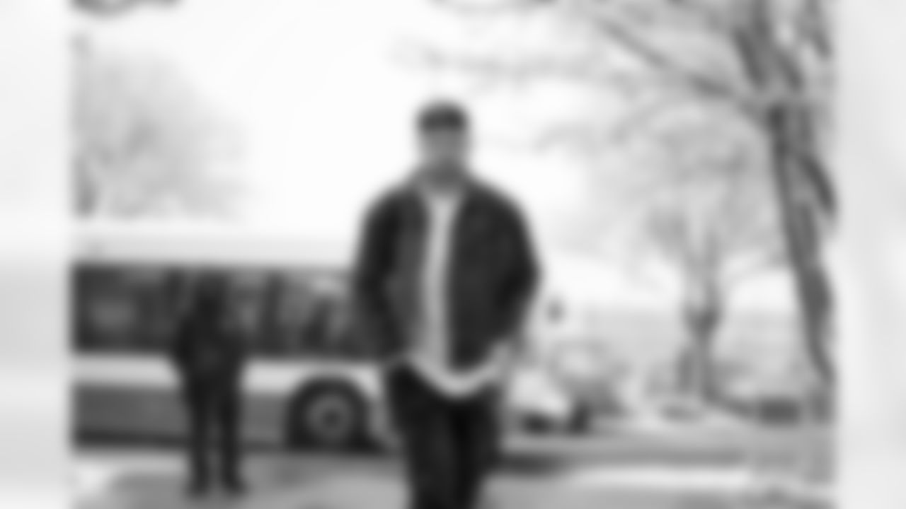 TE Daniel Bellinger (82)