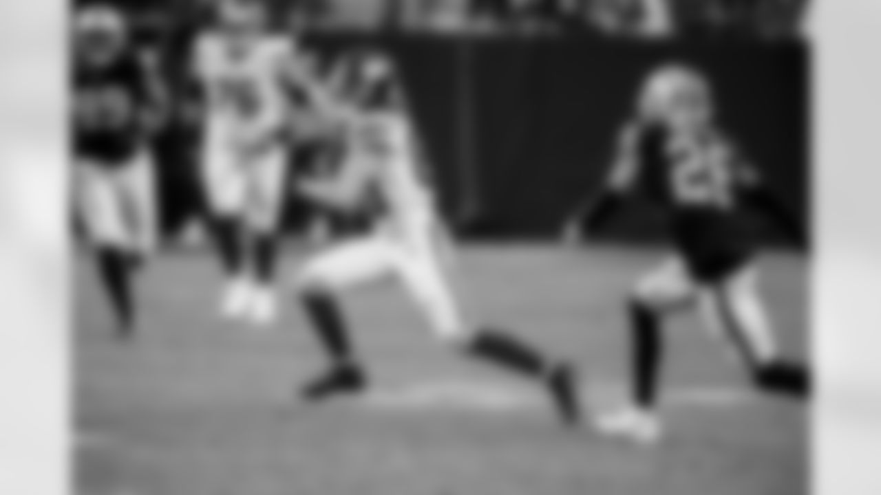 WR Gunner Olszewski (80)