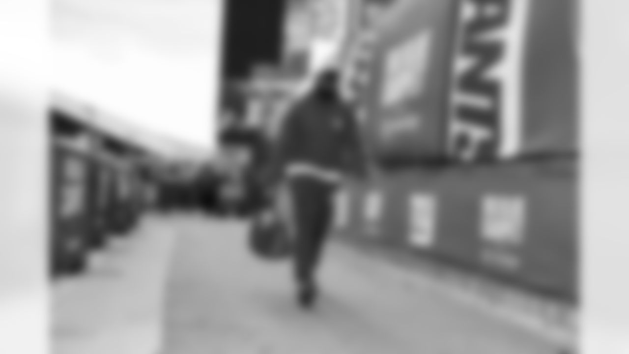 T Andrew Thomas (78)