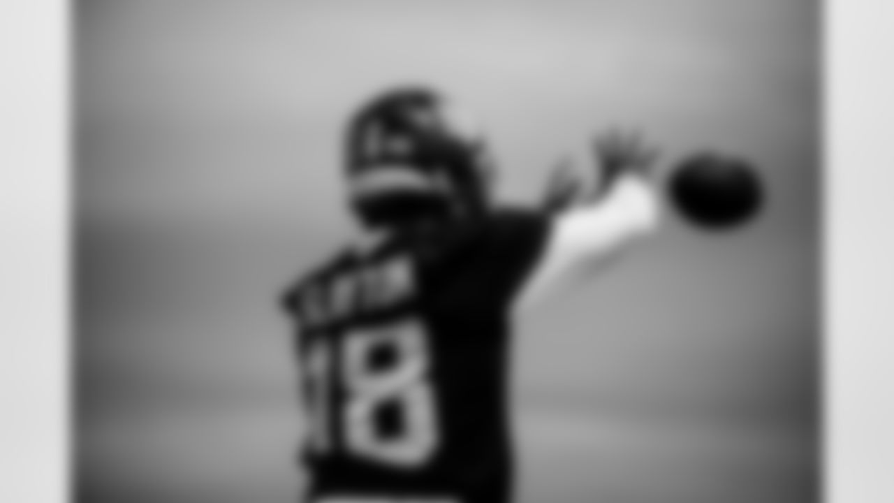 WR Darius Slayton (18)
