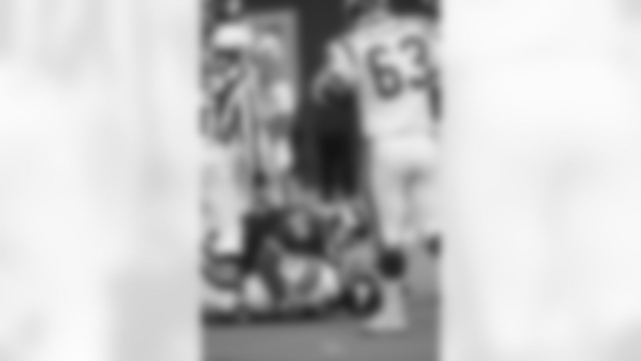 1990 Lawrence Taylor - 10.5 sacks