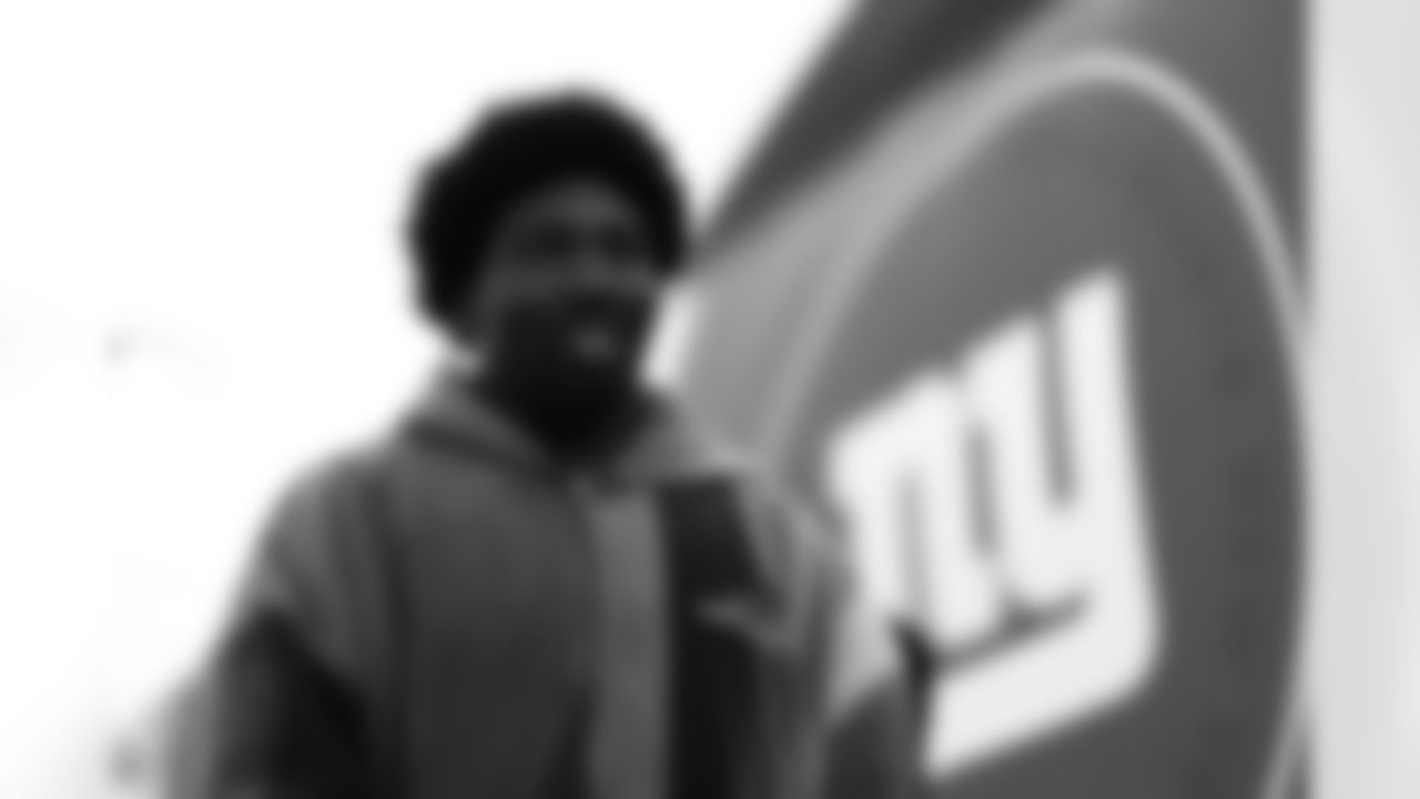 DL Darius Alexander (91)