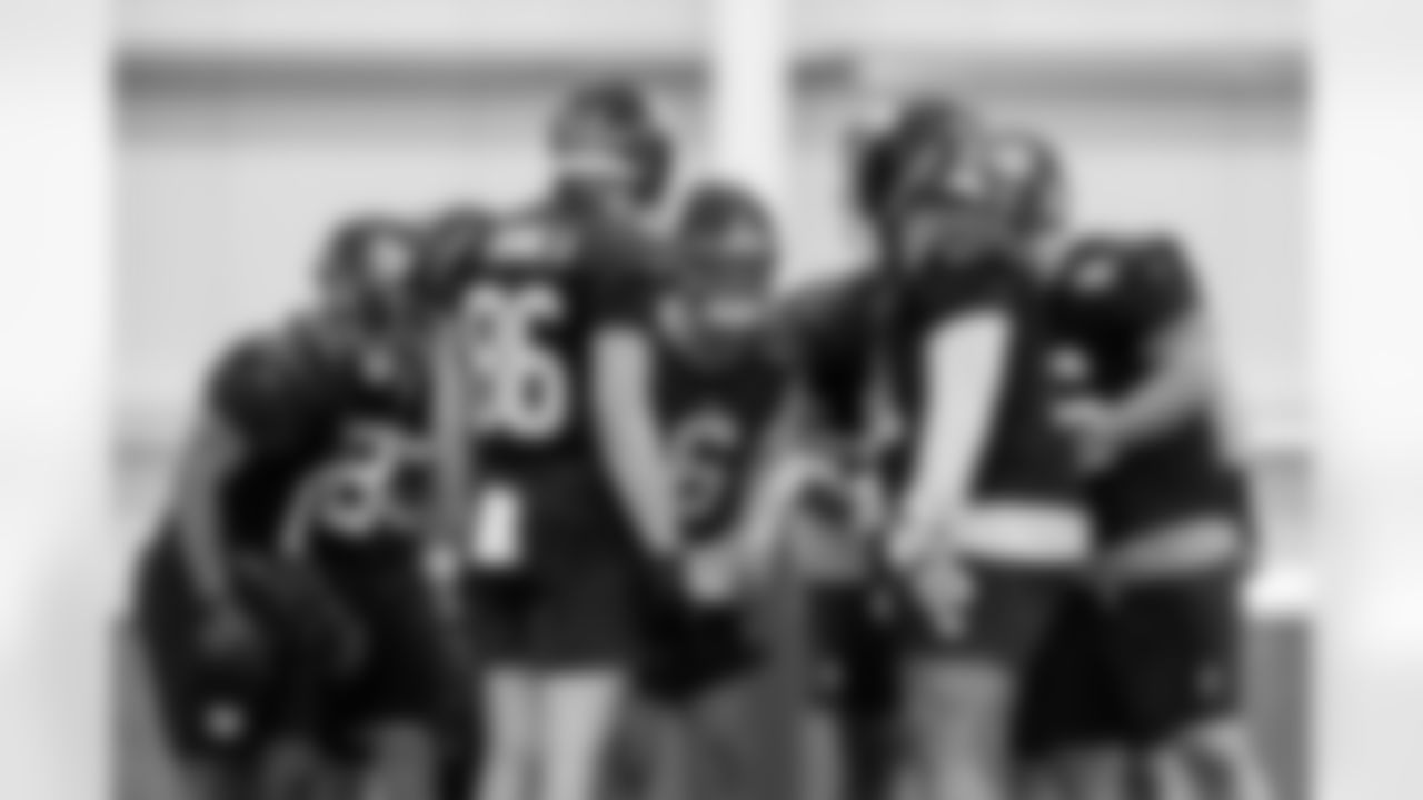 TE Thomas Fidone II (86), QB Jaxson Dart (6), OL Marcus Mbow (71)