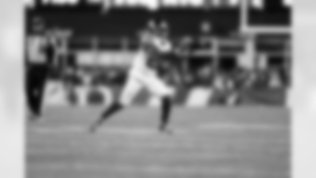 RB Devin Singletary (26)