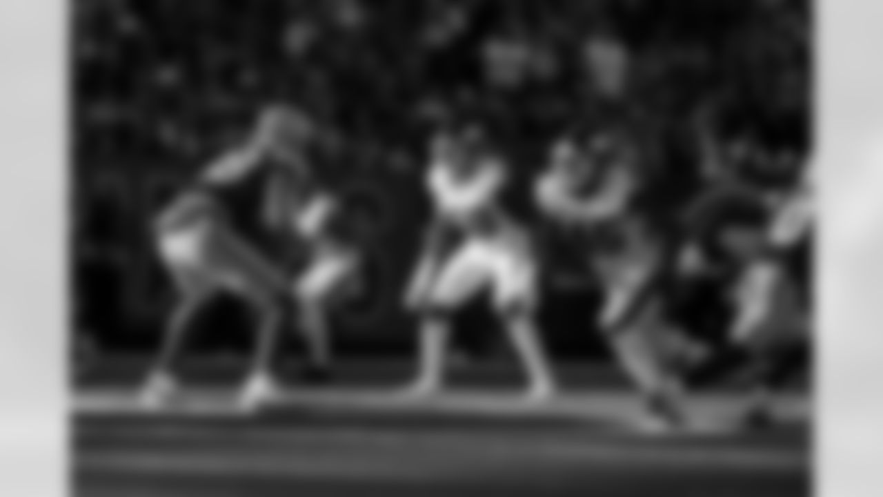 ILB Bobby Okereke (58)