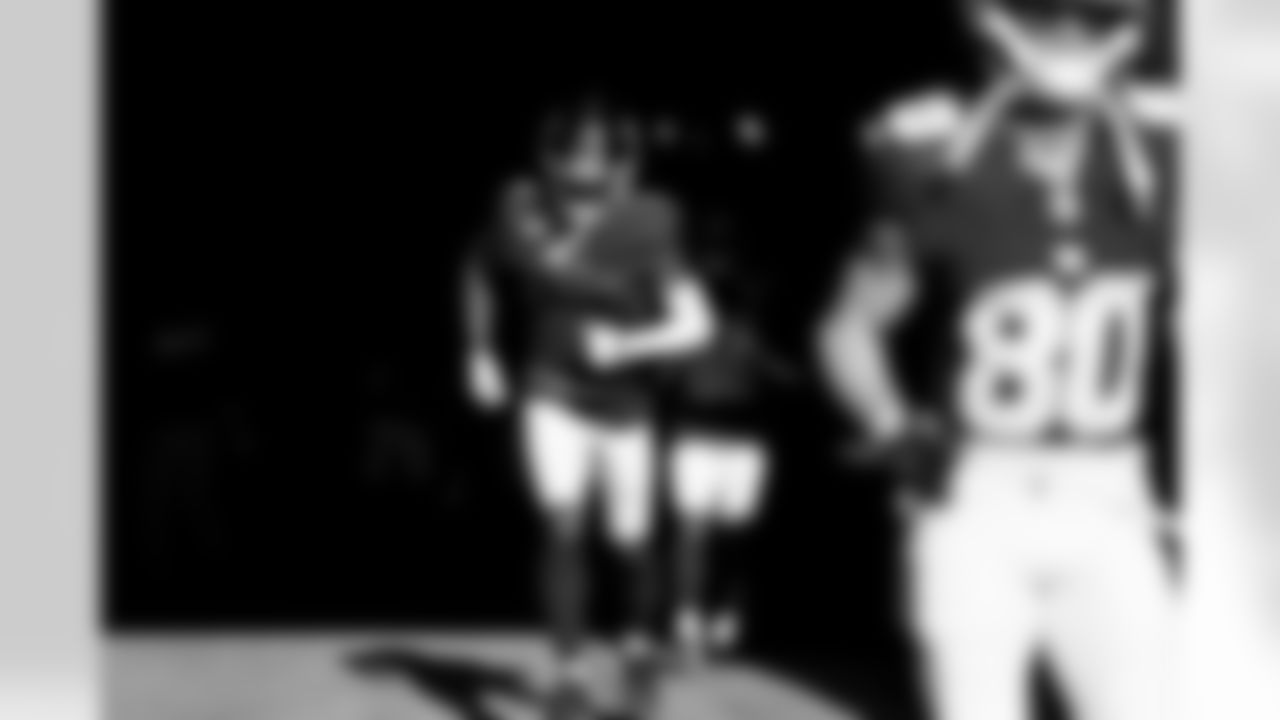 WR Darius Slayton (18)