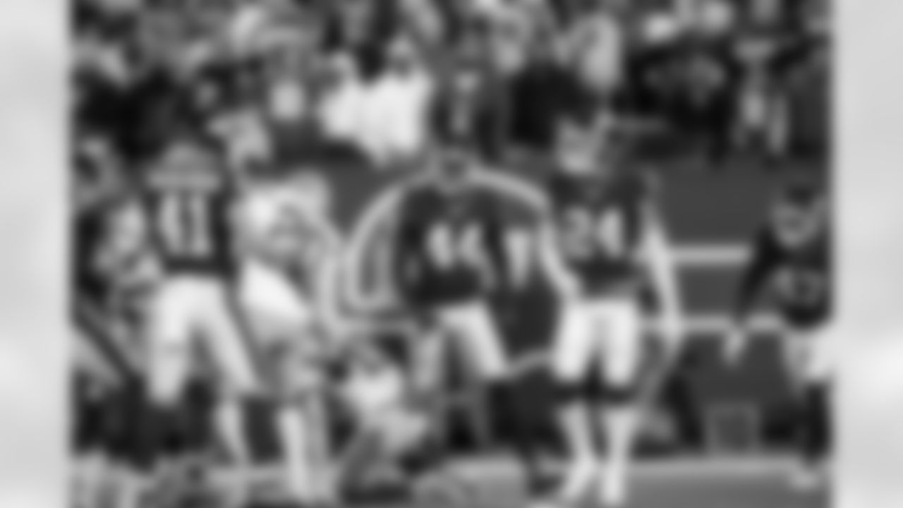 CB Nick McCloud (44),