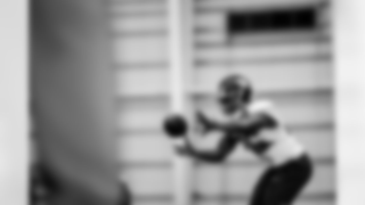 RB Devin Singletary (26)