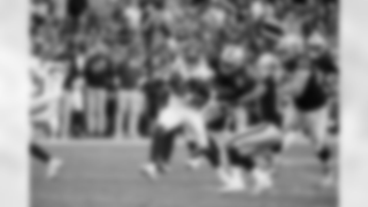 ILB Bobby Okereke (58)