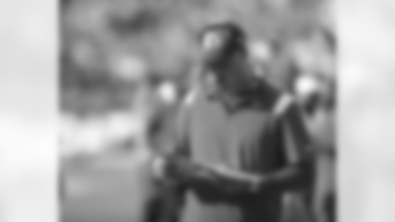 Kansas City Chiefs quarterbacks coach Mike Kafka during an NFL football game against the Philadelphia Eagles, Sunday, October 3, 2021 in Philadelphia.