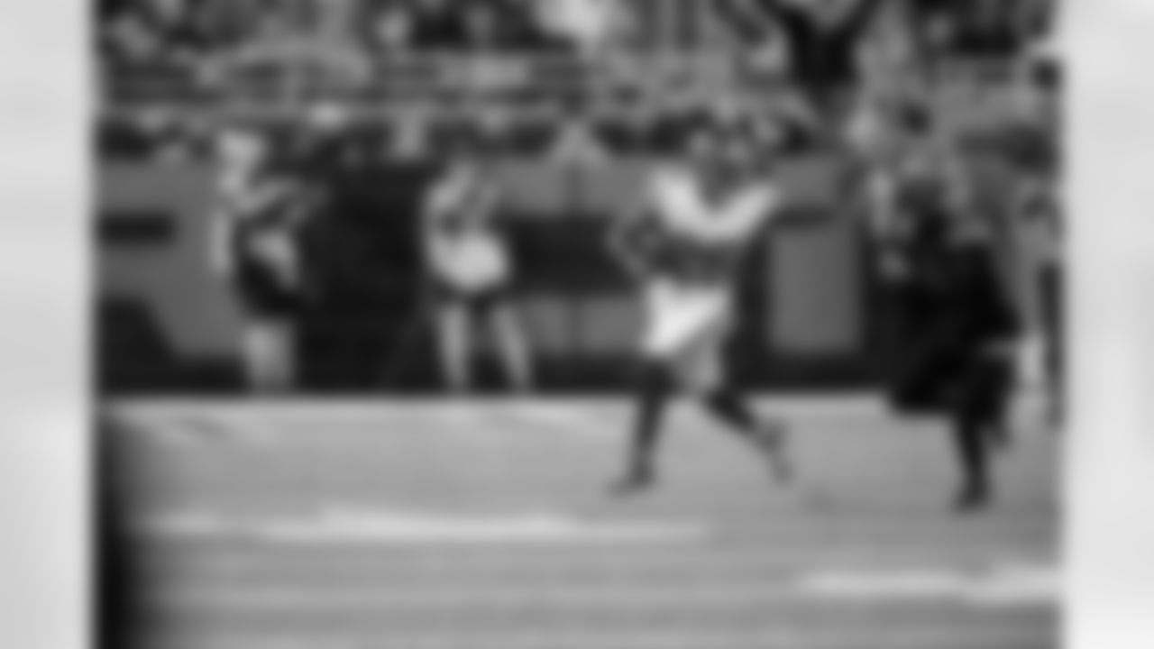 RB Devin Singletary (26)