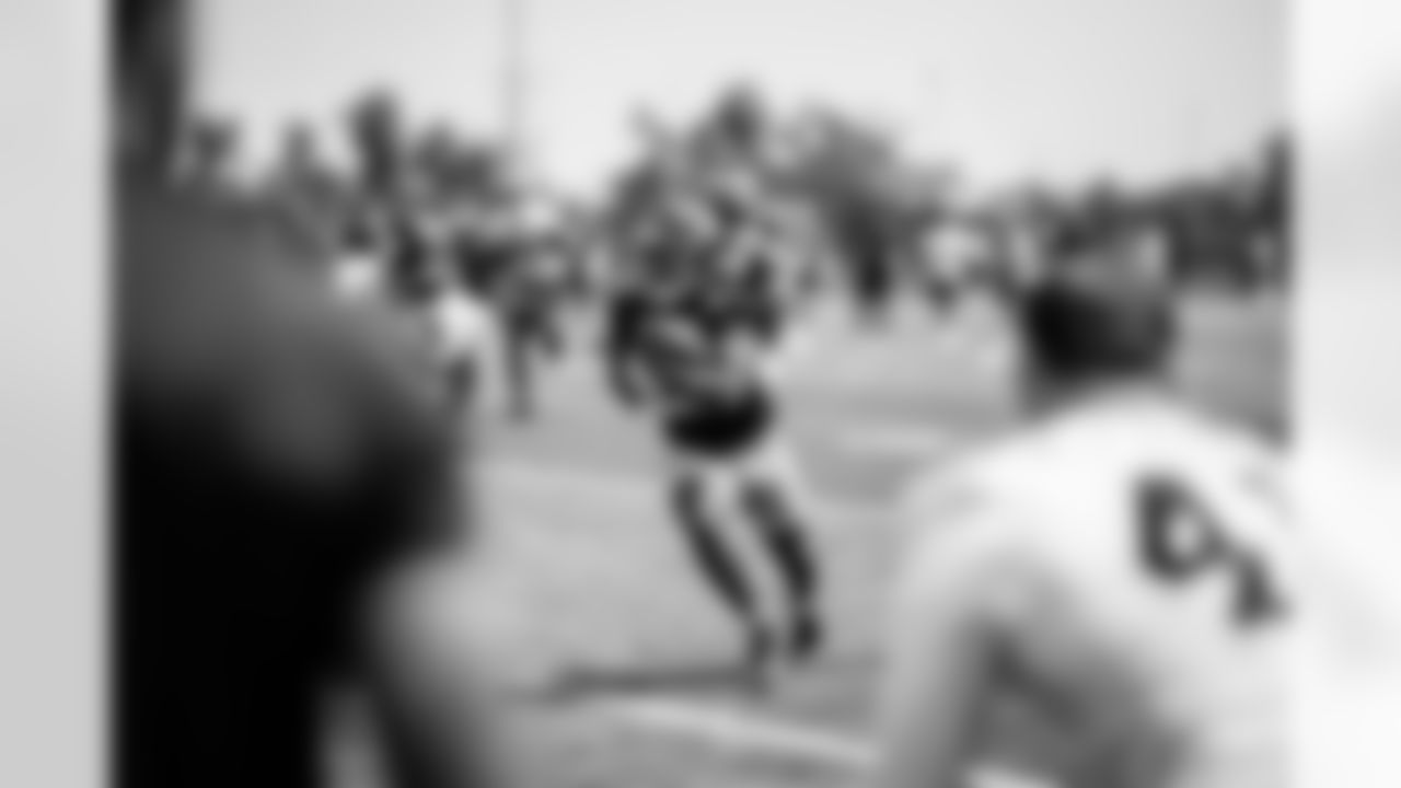 RB Devin Singletary (26)