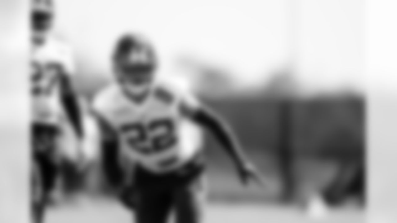 CB Dru Phillips (22)