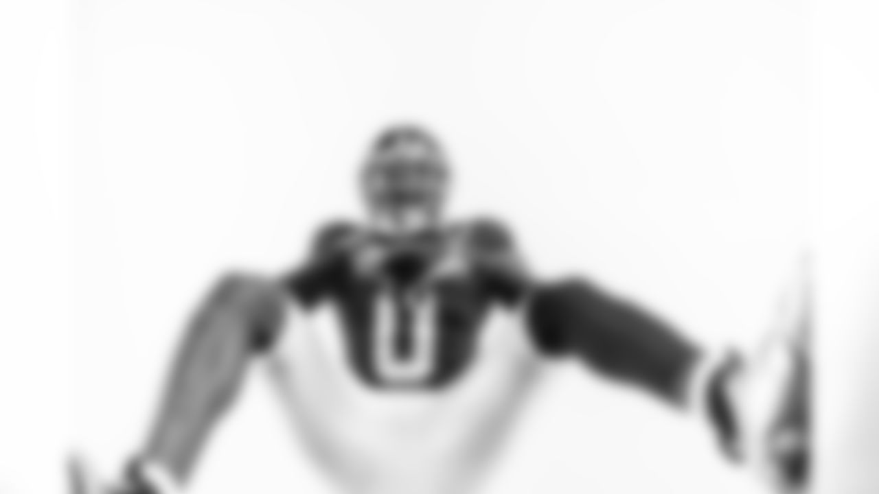 OLB Brian Burns (0)