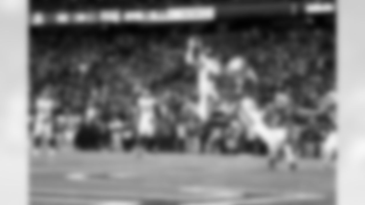 WR Darius Slayton (18)