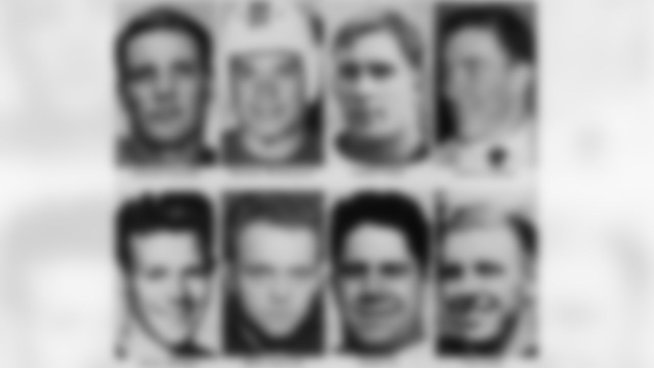 HB Mike Holovak - Cleveland Rams (1943)