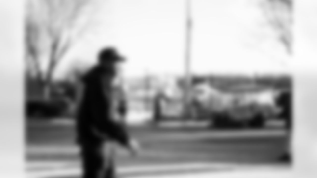 ILB Bobby Okereke (58)