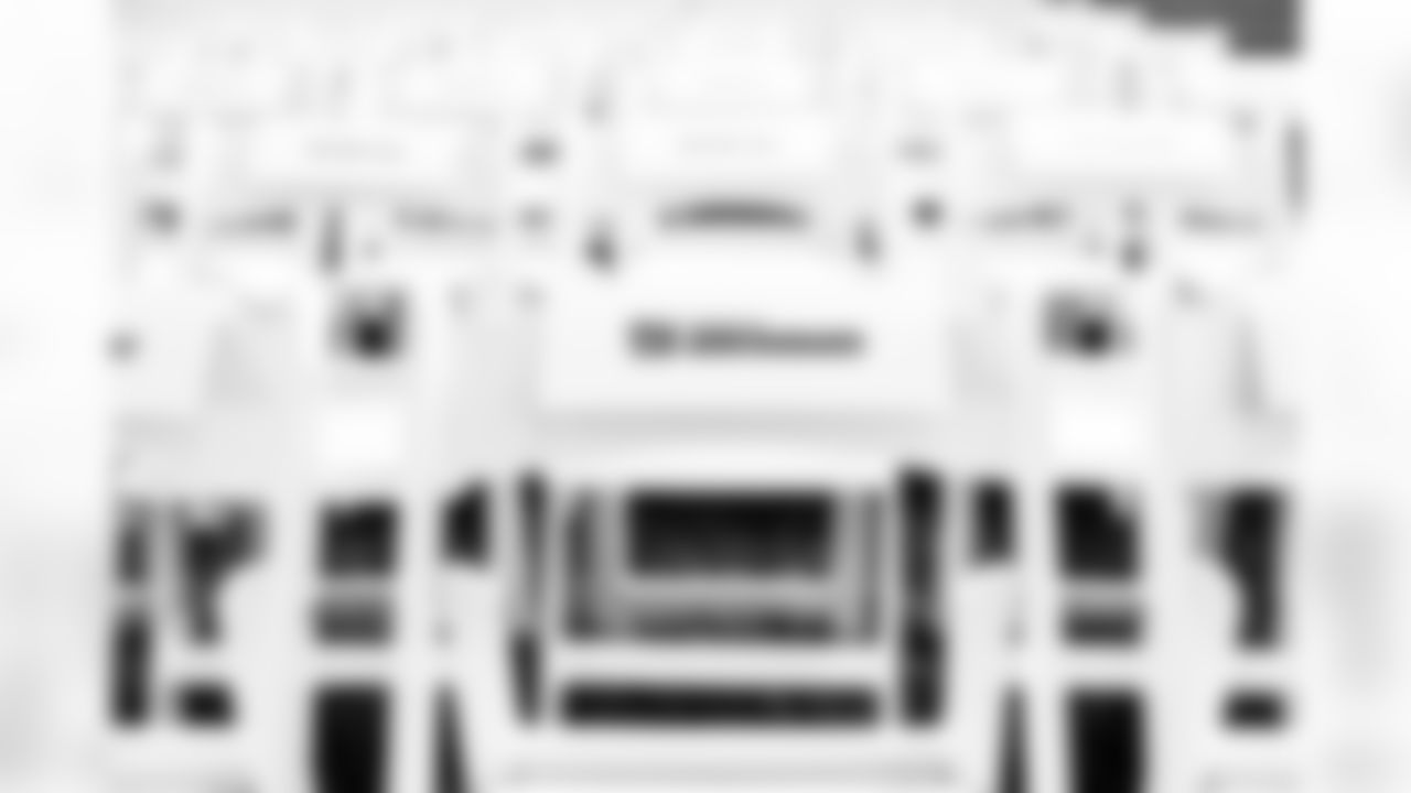 26_0120_HarbaughPresser011