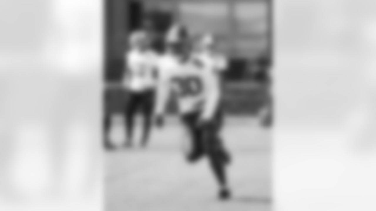 CB TJ Moore (30)