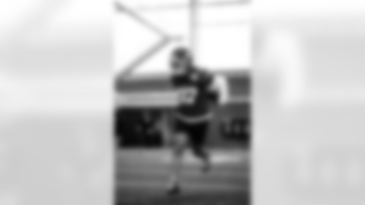 WR Ihmir Smith-Marsette (87)