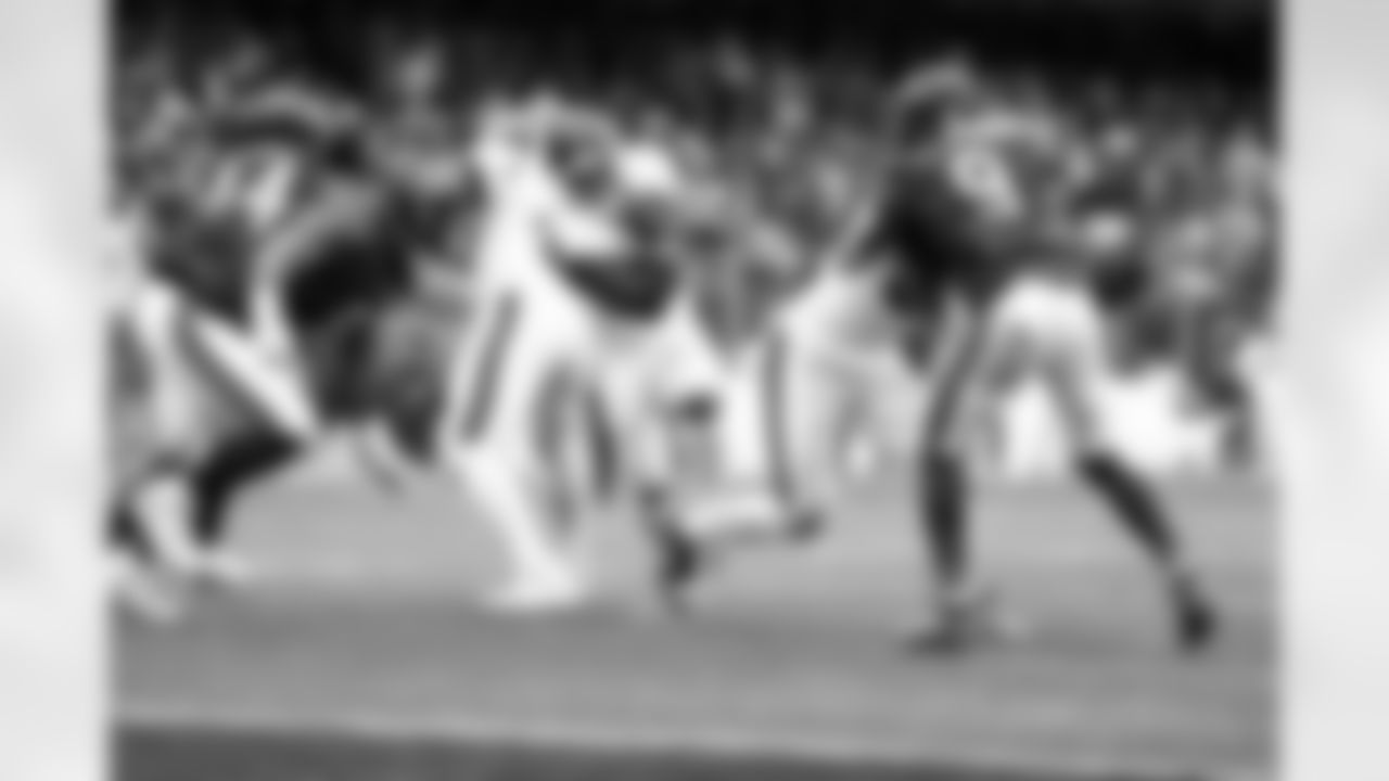 RB Devin Singletary (26)