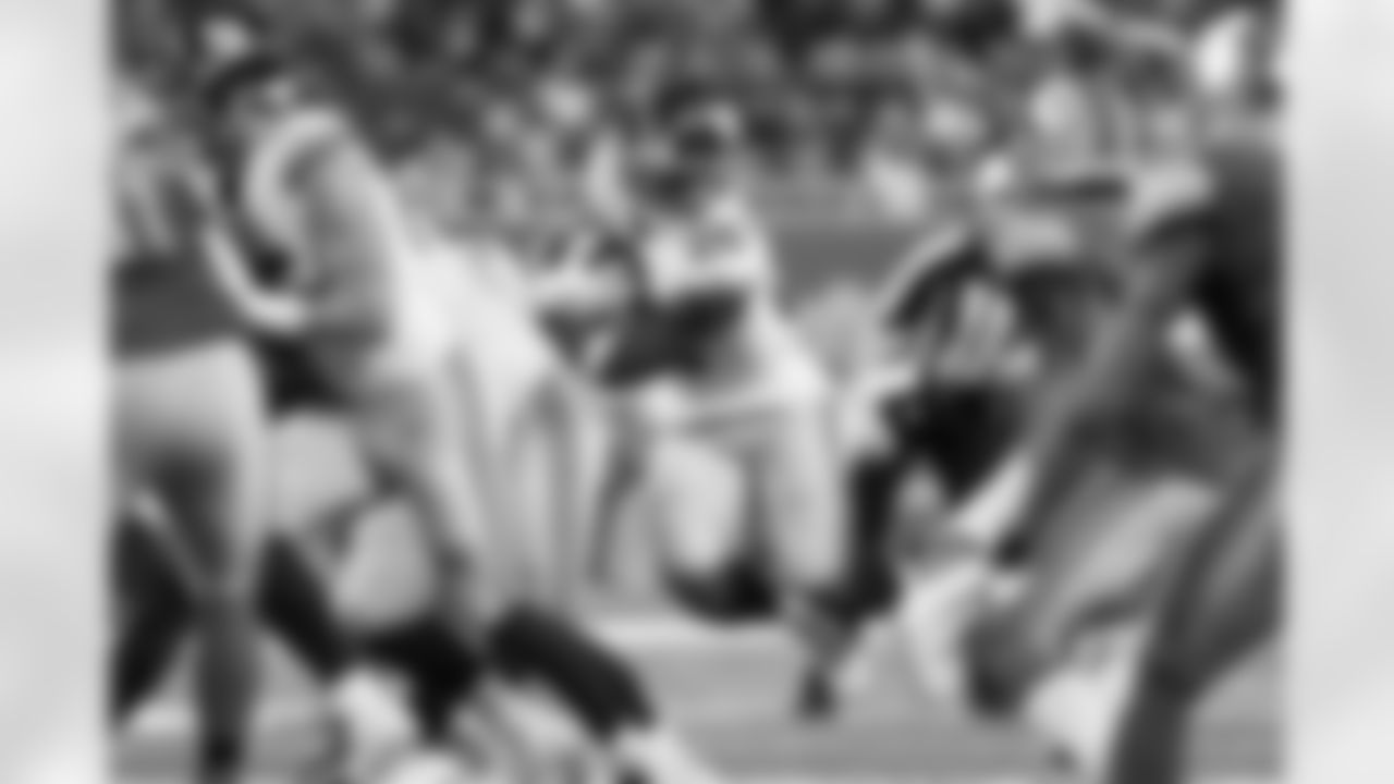 New York Giants running back Saquon Barkley (26) rushes against the Detroit Lions during an NFL football game in Detroit, Sunday, Oct. 27, 2019. (AP Images/Rick Osentoski)