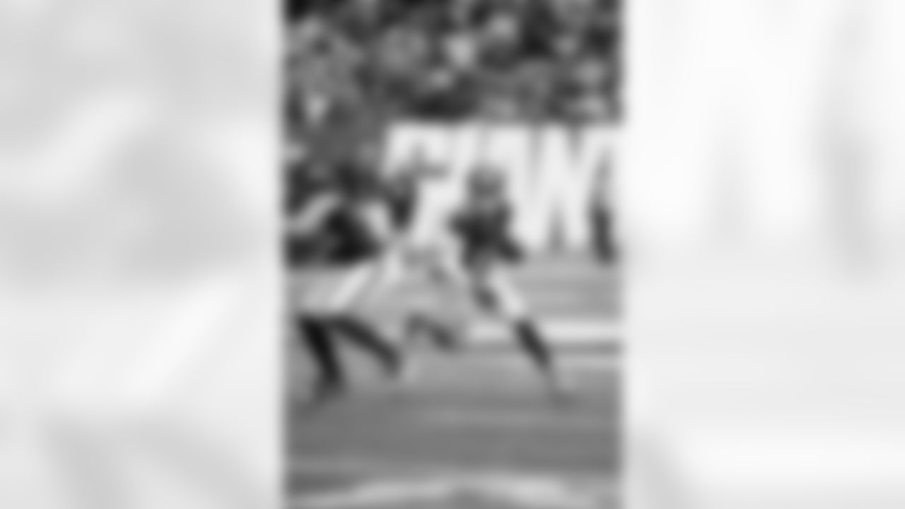 WR Wan'Dale Robinson (17)