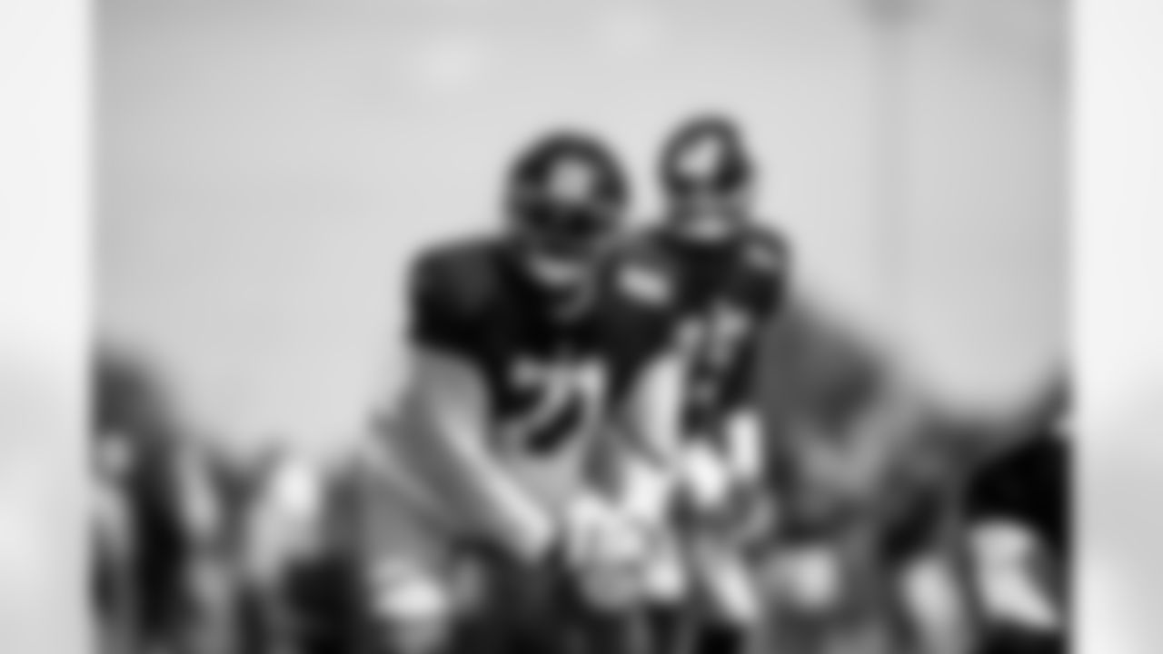 OL Marcus Mbow (71)