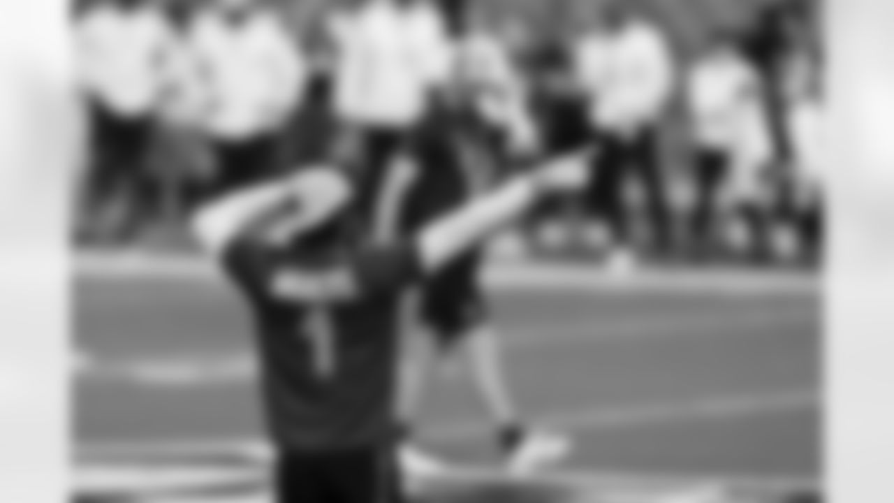 New York Giants wide receiver Malik Nabers (1) celebrates during the flag football event at the NFL Pro Bowl Games on Sunday, February 2, 2025, in Orlando, Fla. (Aaron M. Sprecher via AP)