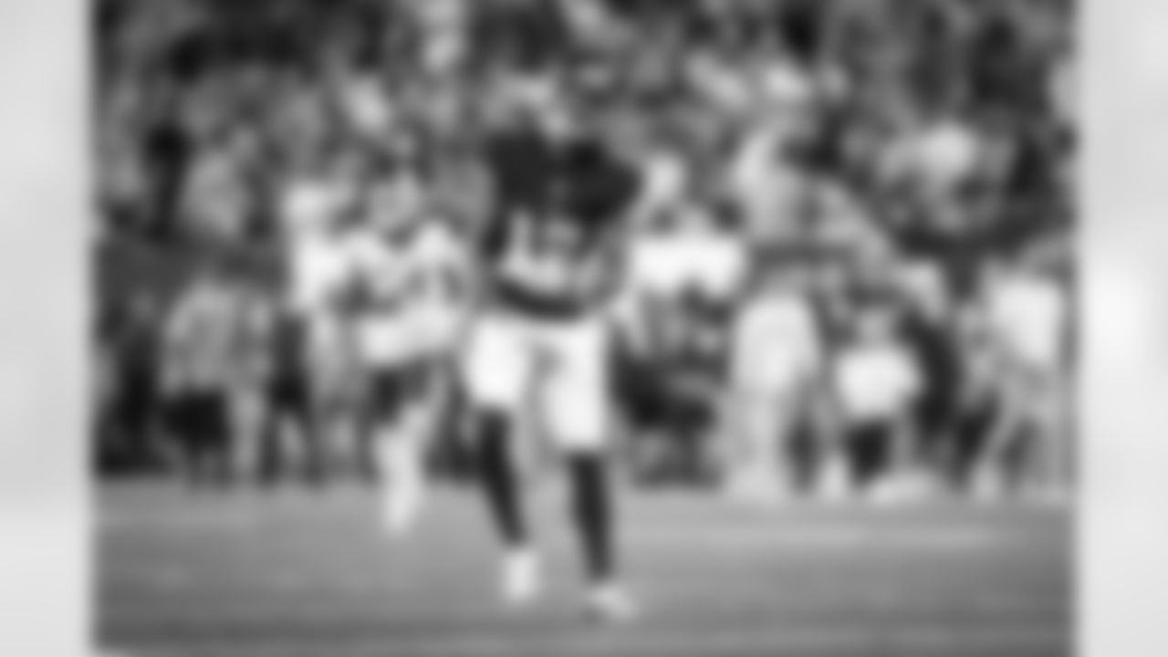 WR Jordan Bly (12)