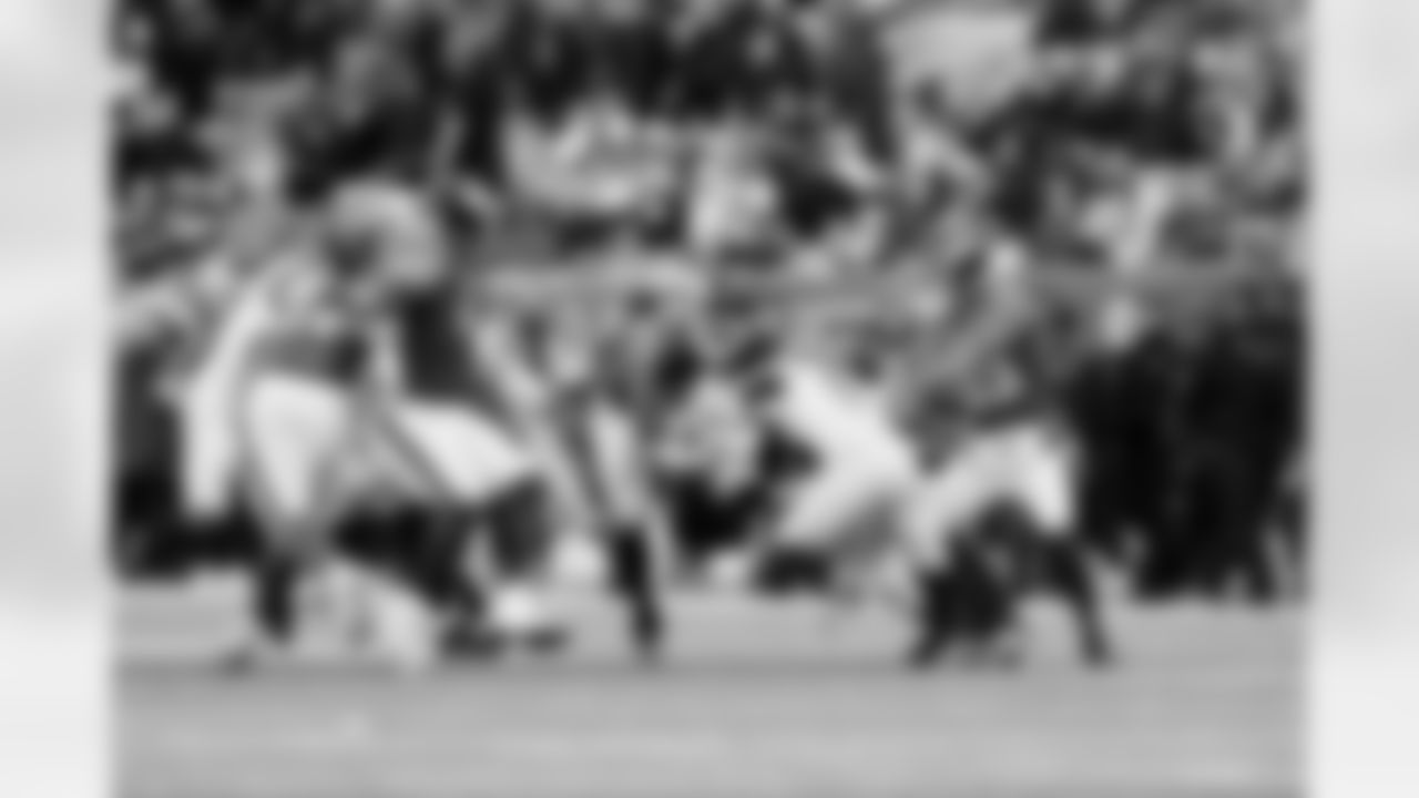 TE Theo Johnson (84)