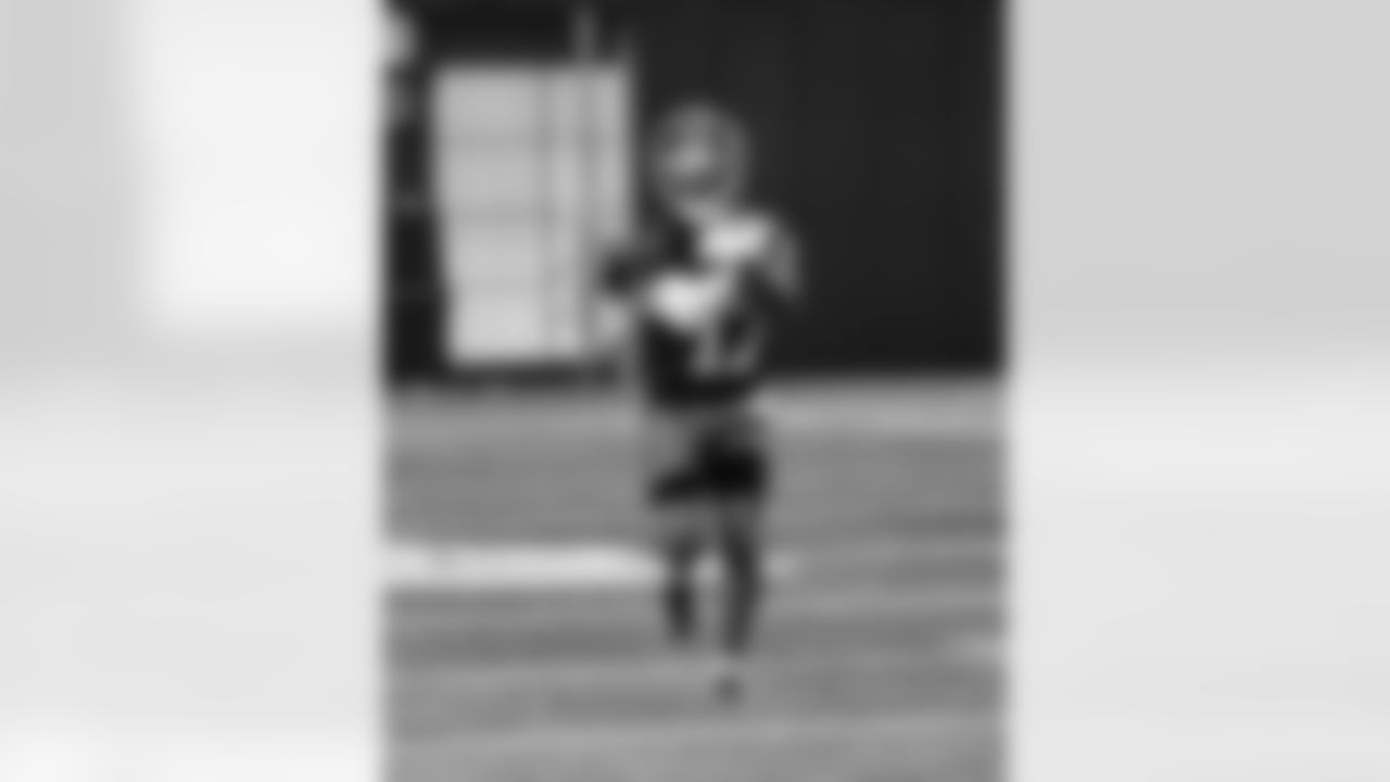 WR Wan'Dale Robinson (17)