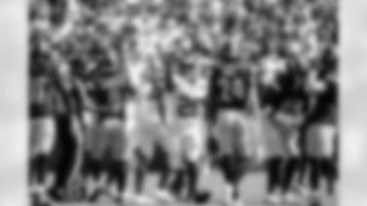 RB Devin Singletary (26)