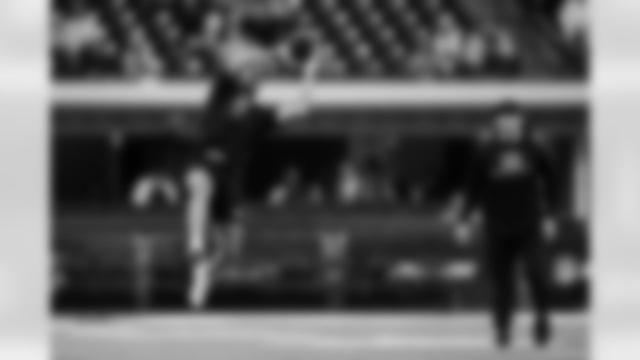 Clemson defensive back Avieon Terrell (31) participates in a drill during the 2026 NFL Scouting Combine on Friday, February 27, 2026 in Indianapolis, Indiana. (Cooper Neill/NFL)