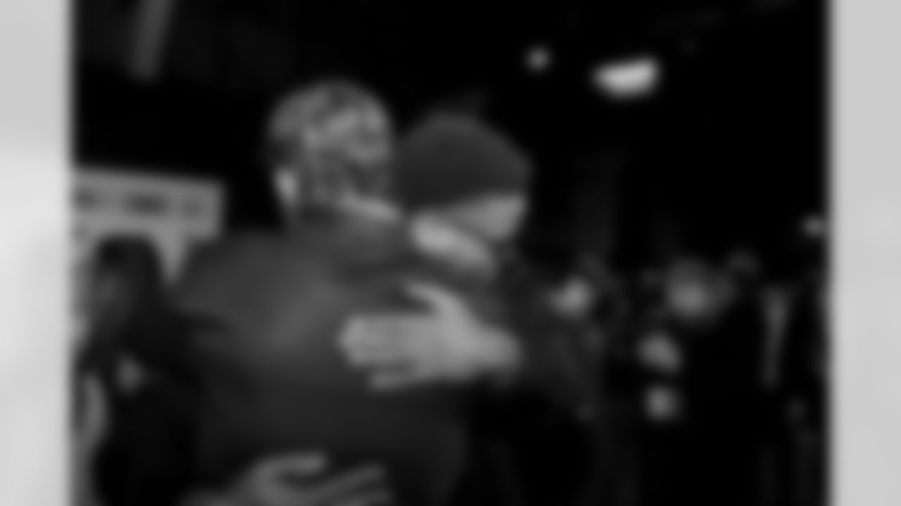 26_0205_NFLHONORS020