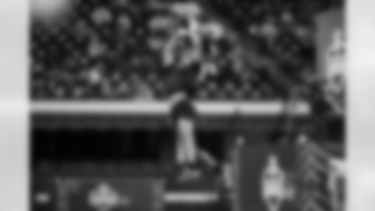 Georgia defensive back Daylen Everette (09) participates in a drill during the 2026 NFL Scouting Combine on Friday, February 27, 2026 in Indianapolis, Indiana. (Cooper Neill/NFL)