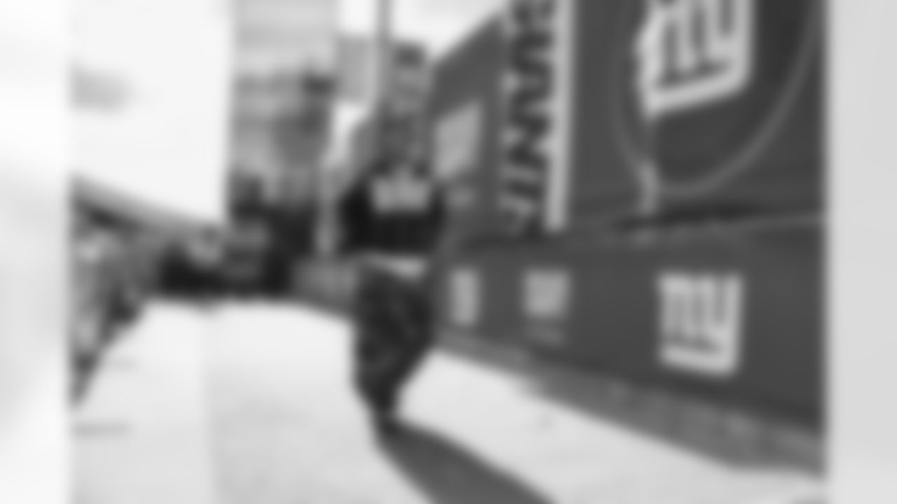 WR Wan'Dale Robinson (17)