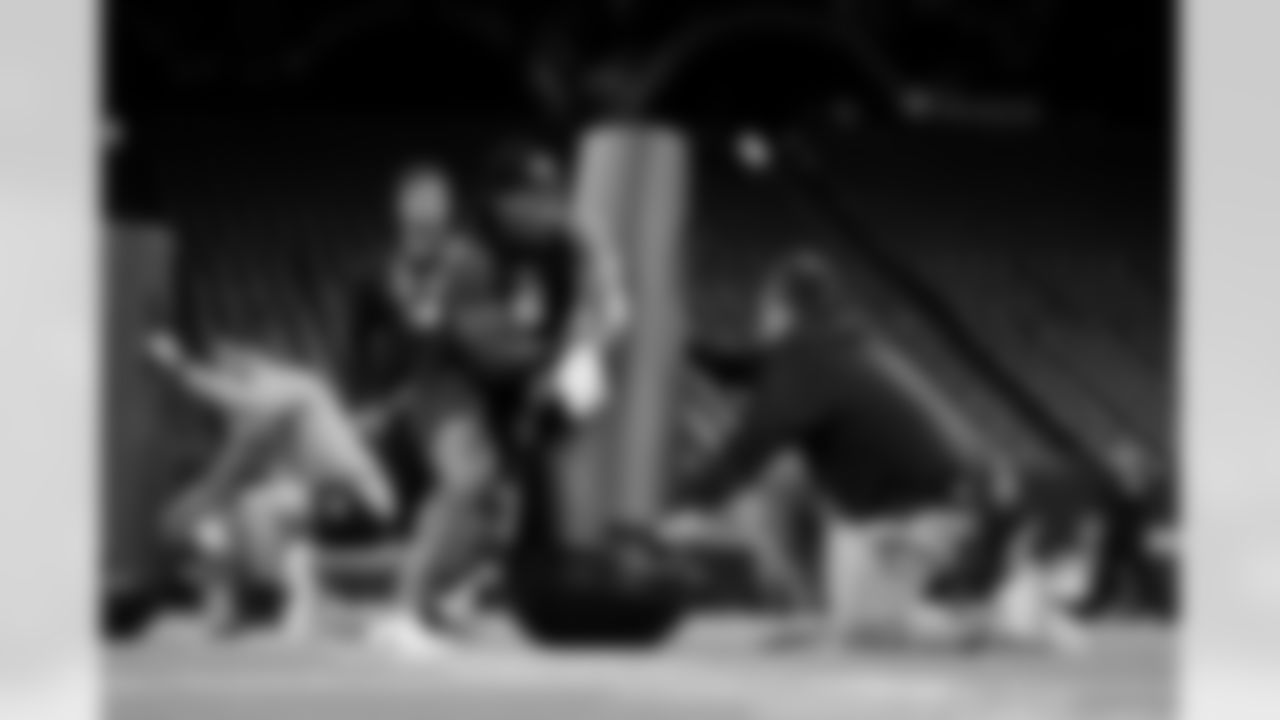 Pittsburgh linebacker Kyle Louis (16) participates in a drill during the 2026 NFL Scouting Combine on Thursday, February 26, 2026 in Indianapolis, Indiana. (Cooper Neill/NFL)