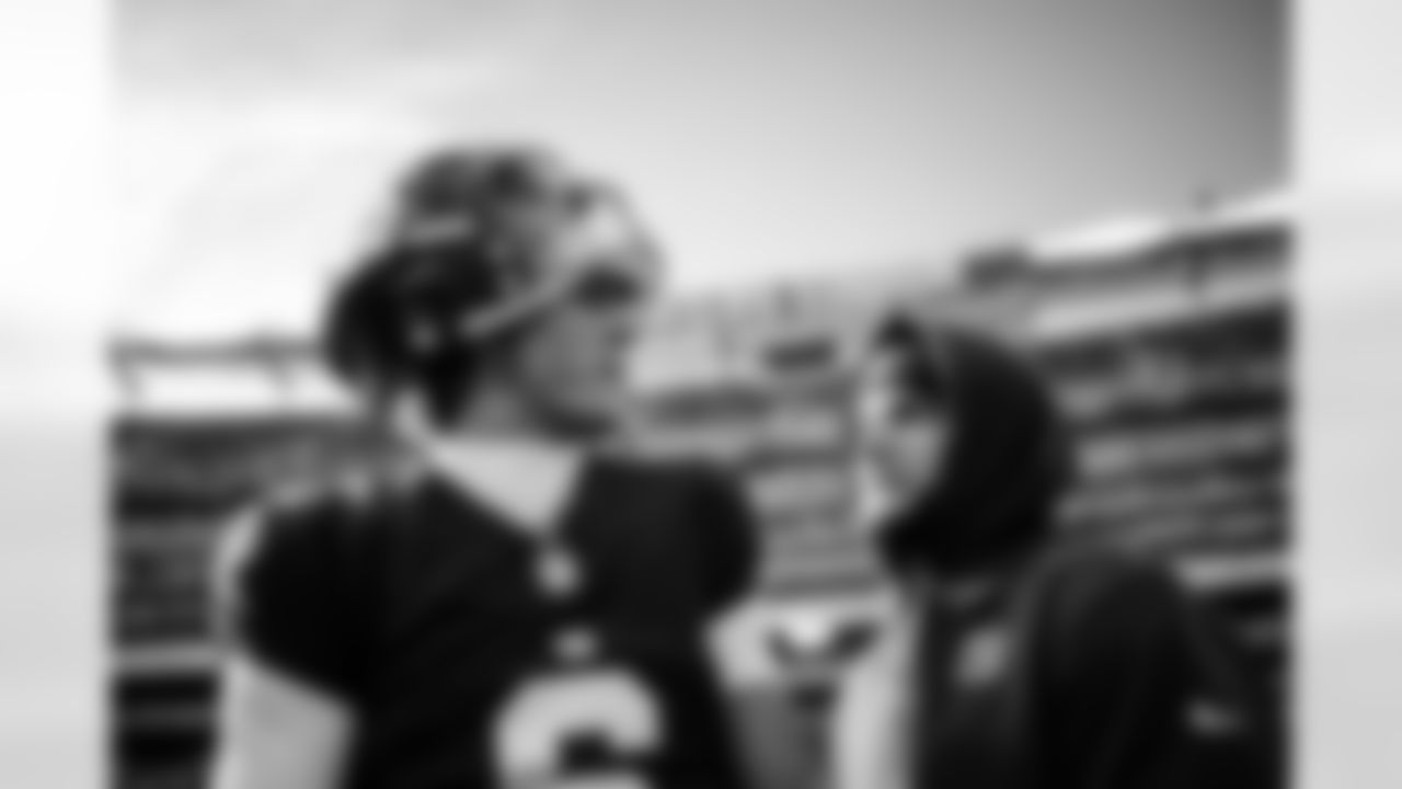 QB Jaxson Dart (6), RB Cam Skattebo (44)