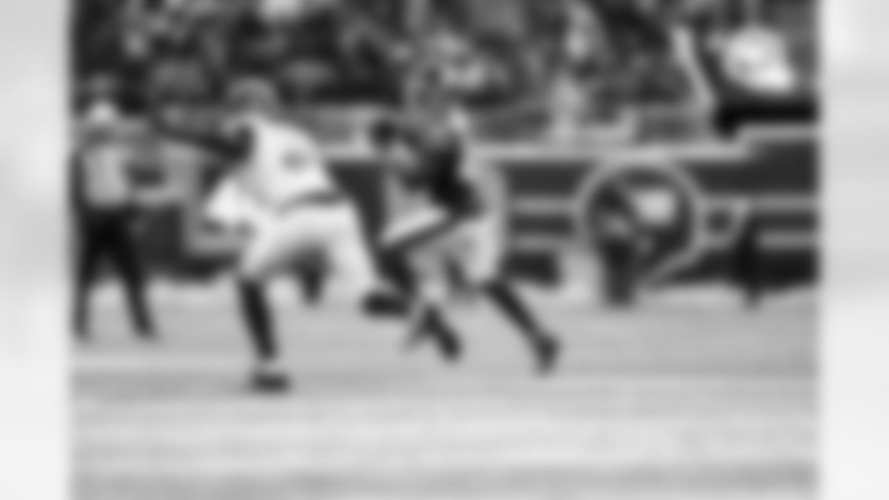 RB Devin Singletary (26)