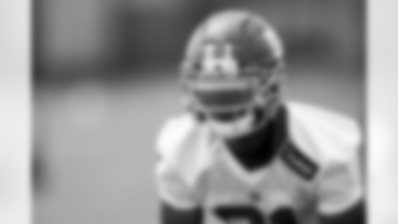 CB Paulson Adebo (21)