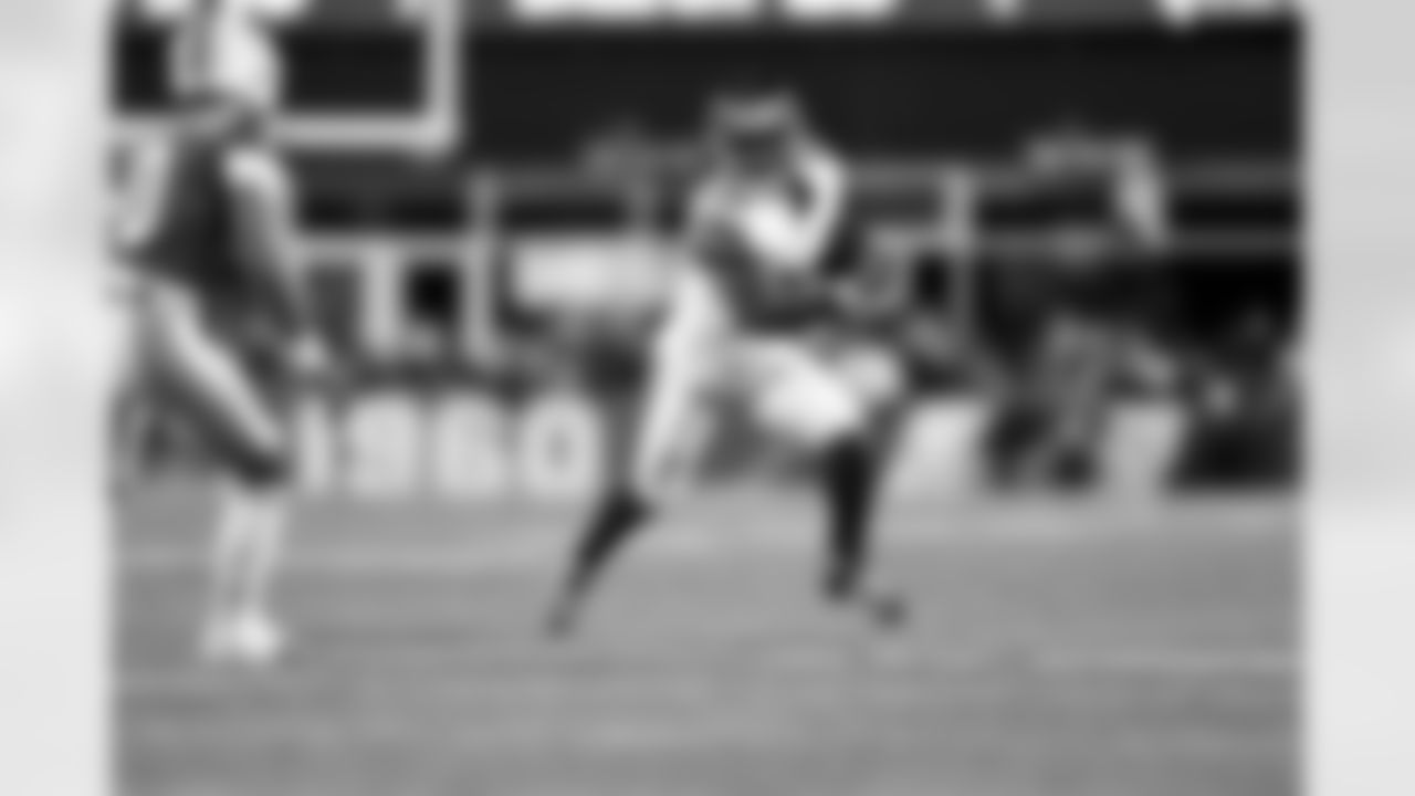 RB Devin Singletary (26)