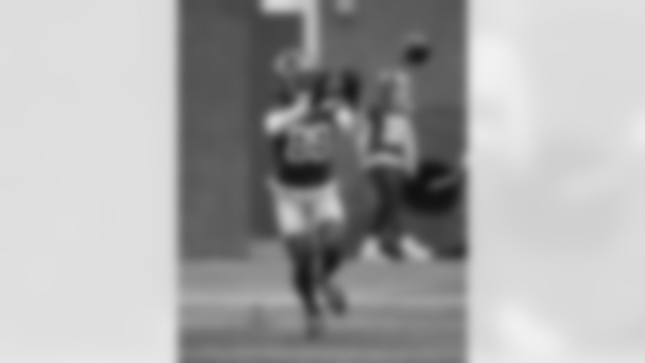 WR Bryce Ford-Wheaton (88)