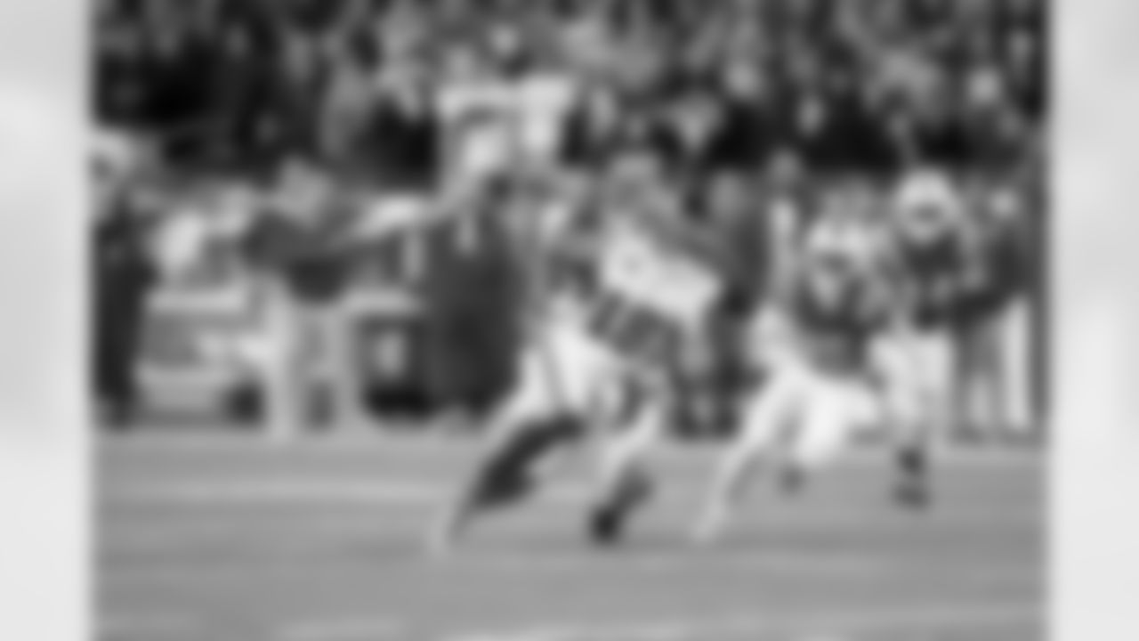 WR Darius Slayton (18)