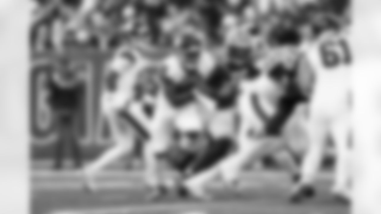 RB Devin Singletary (26)