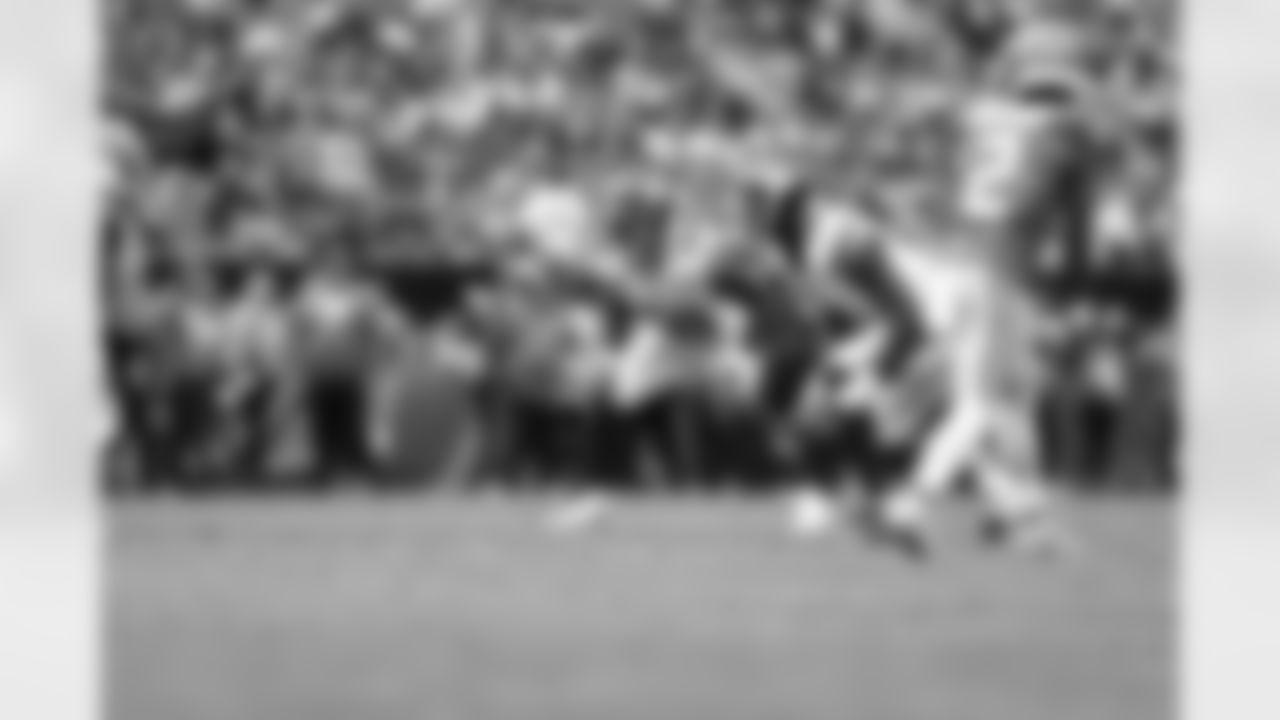 ILB Bobby Okereke (58)